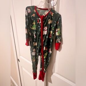 Little sleepies holiday hounds zippy